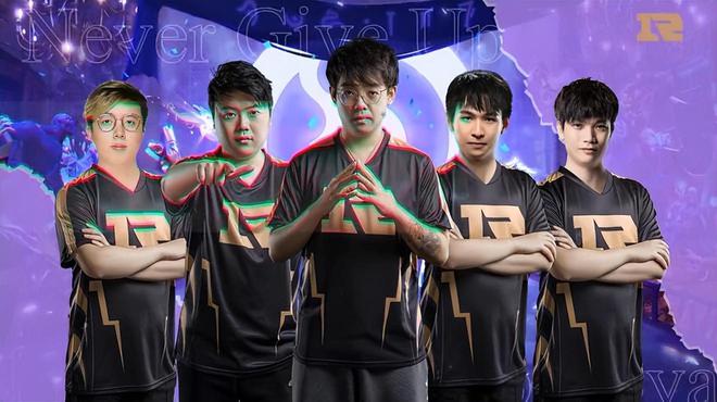 本赛季既是 本赛季既是