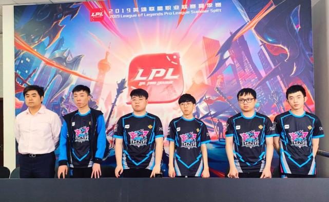 联熬出机会 联熬出机会